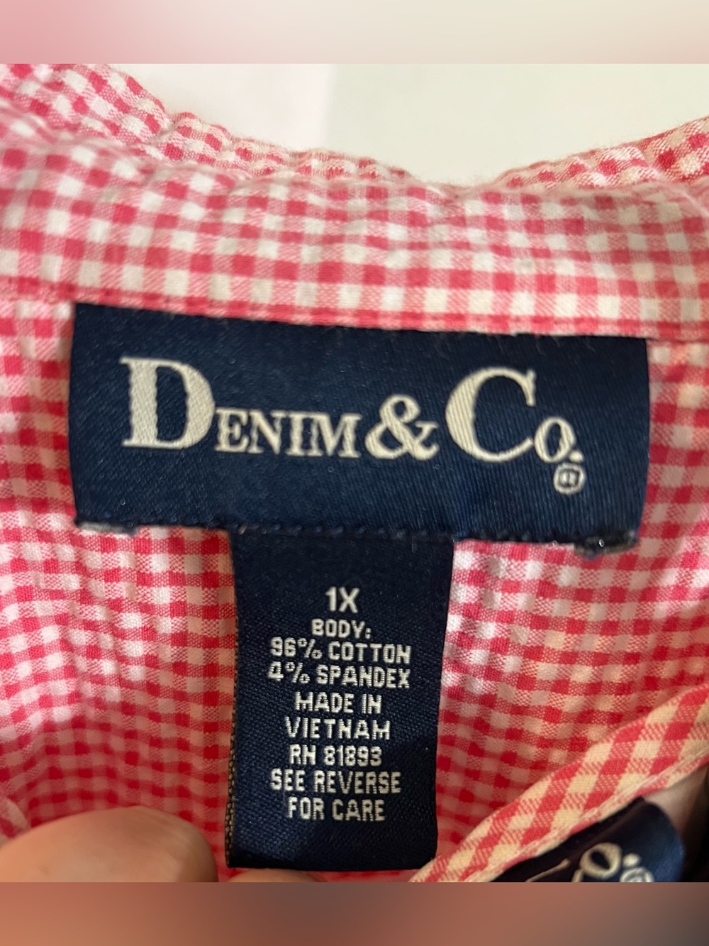 Denim & Co. Button-Down Red and White Gingham Pattern 3/4 Sleeves! Size 1X. - Picture 7 of 11